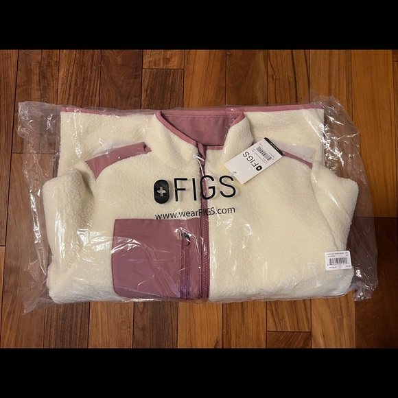BRAND NEW WITH TAGS! FIGS oatmeal/mineral mauve Sherpa jacket - XS - Picture 2 of 3